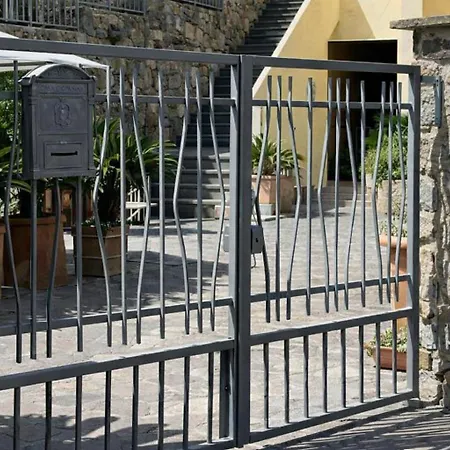 Aparthotel Hotiday Scogliera 3*