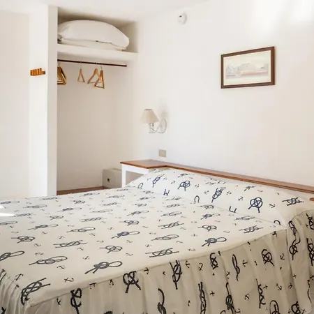 Hotiday Scogliera 3* Ponza